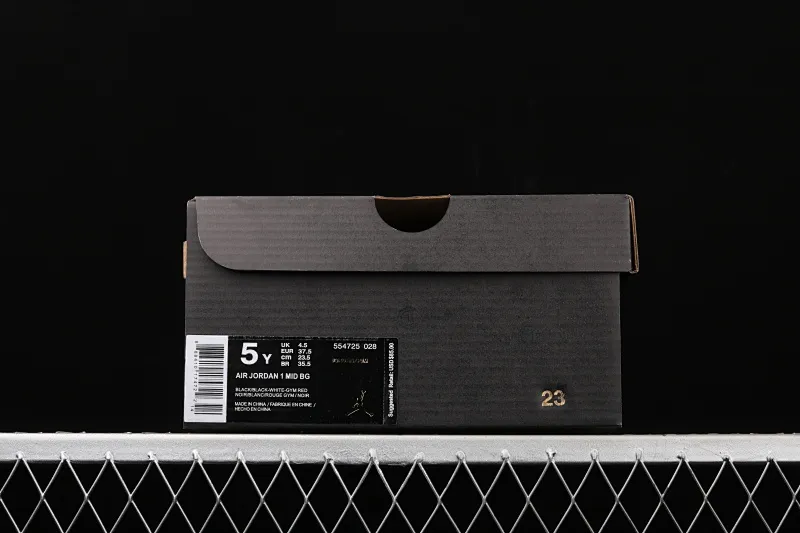 All categories Air Jordan Jordan series basketball shoes Air Jordan 1 Mid Air Jordan 1 Mid AJ1 Joe 1 black red China basketball shoes 554725-028